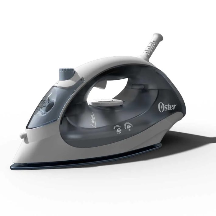 Plancha de vapor Oster® compacta